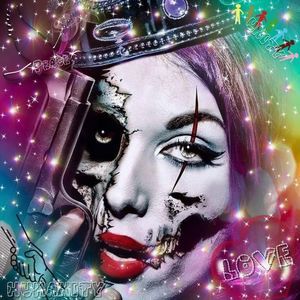 Meet your Posher, Elora